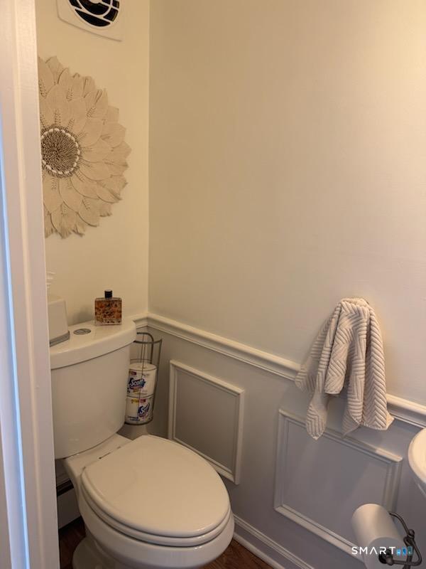 Homes for sale in Hamden, CT | 185 Centerbrook Rd, Hamden, CT 06518 | MLS# 24181870