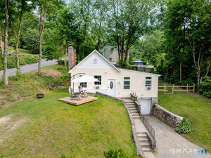 19 Calverton, New Fairfield