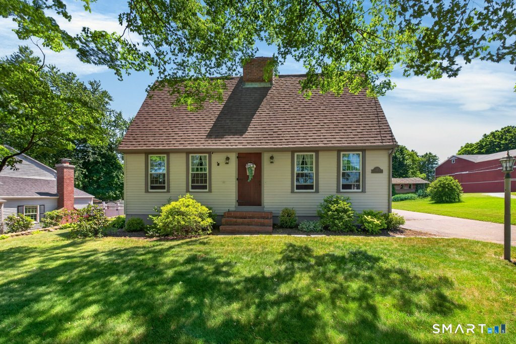 57 Maplewood Avenue