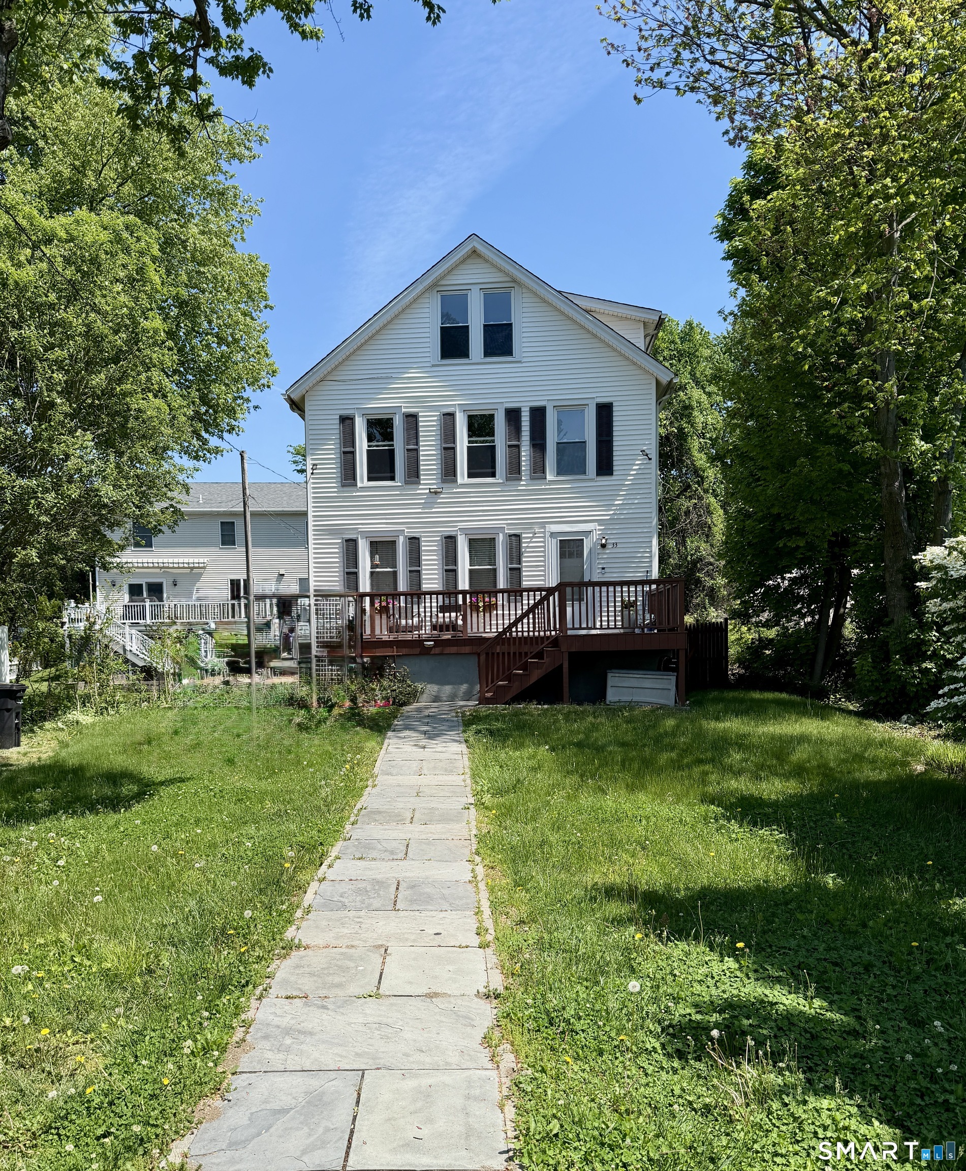 33 Macintosh Road