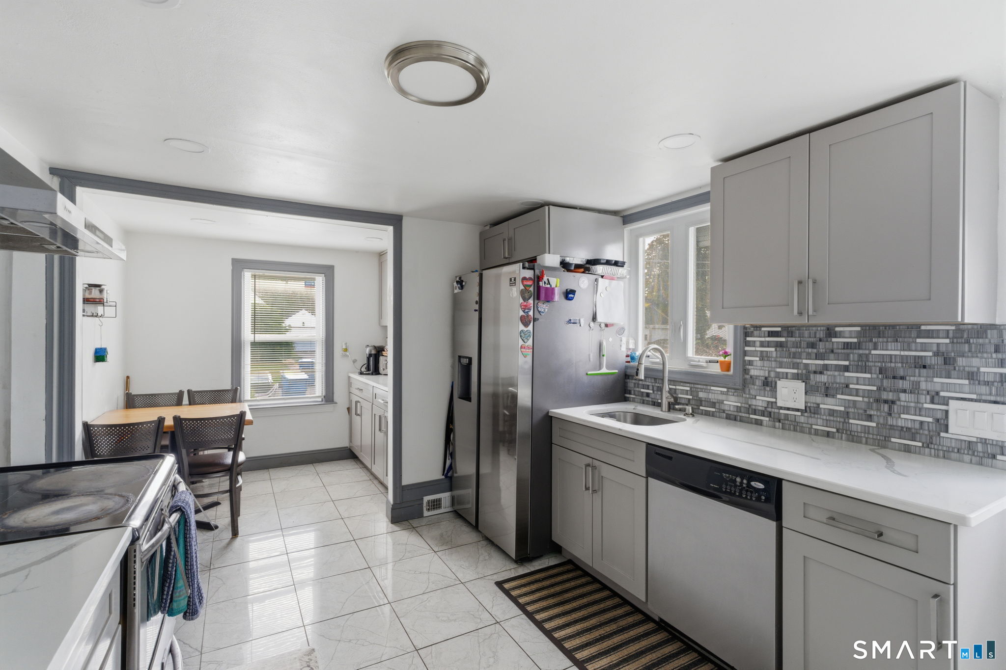 Homes for sale in Manchester, CT | 64 Mckinley St, Manchester, CT 06040 | MLS# 24182494