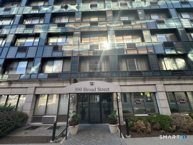 300 Broad Street, Stamford, Connecticut photo 1
