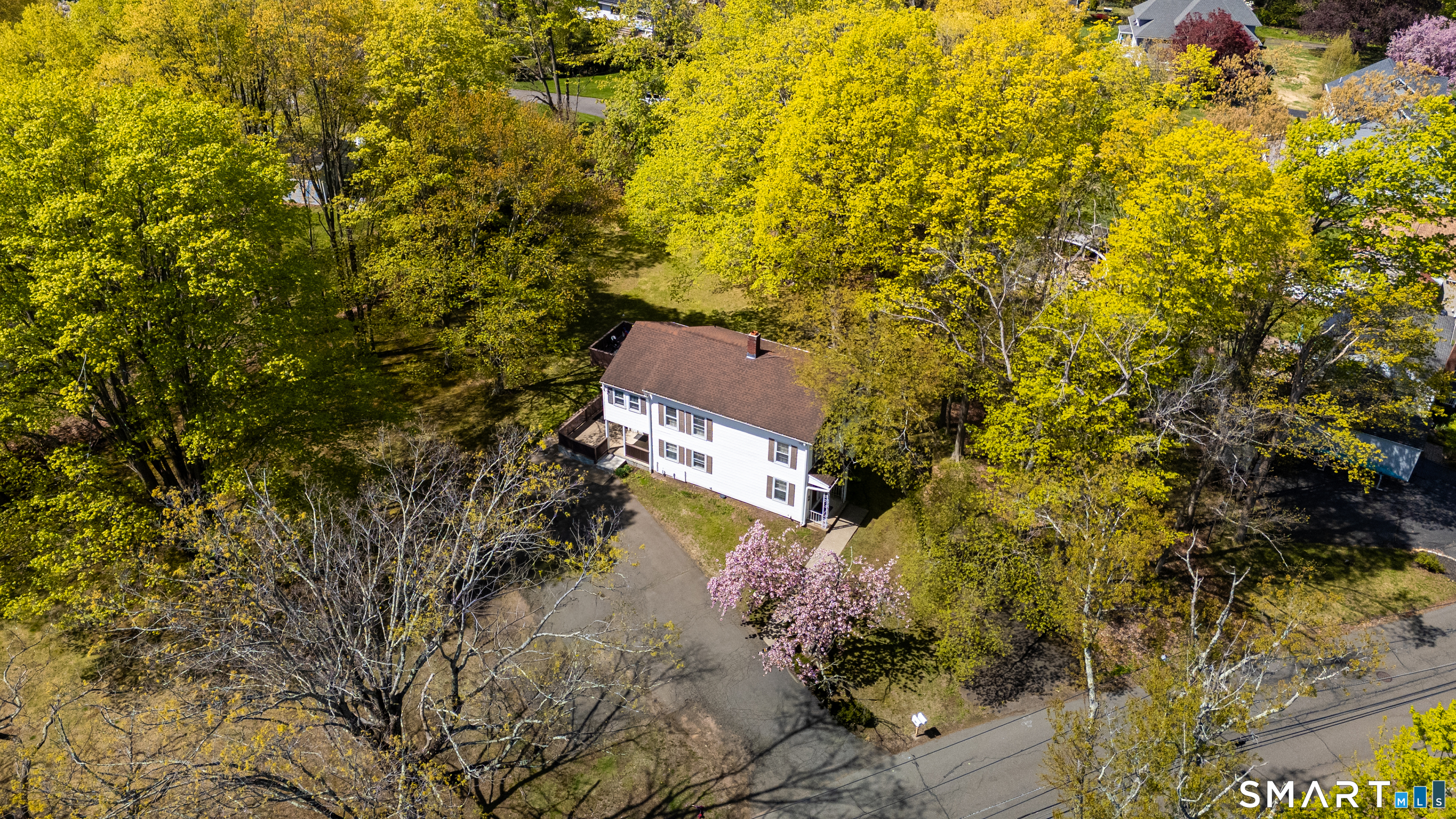 Homes for sale in North Haven, CT | 68 Village St, North Haven, CT 06473 | MLS# 24171452