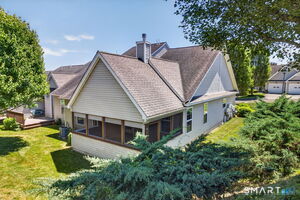 128 Louis Hill Road, Unit 128
