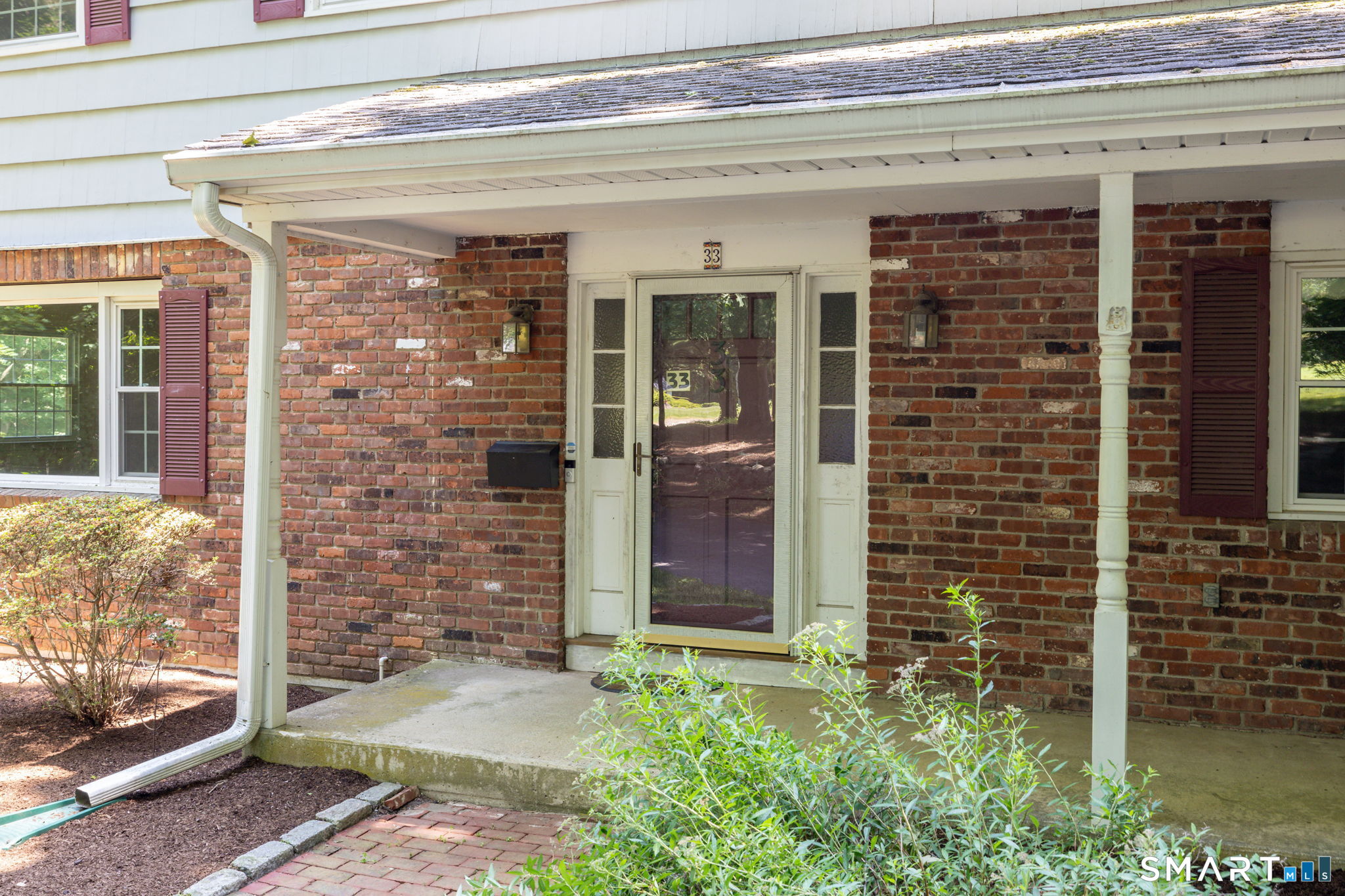 Homes for sale in Woodbury, CT | 33 Hurds Hill Rd, Woodbury, CT 06798 | MLS# 24181554