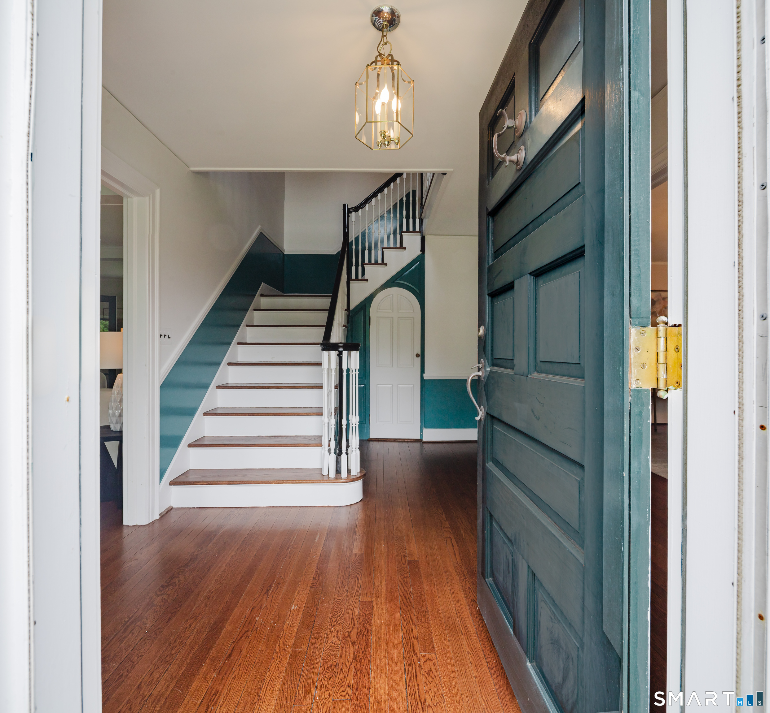 3 Holmewood Lane, New Canaan, Connecticut photo 2