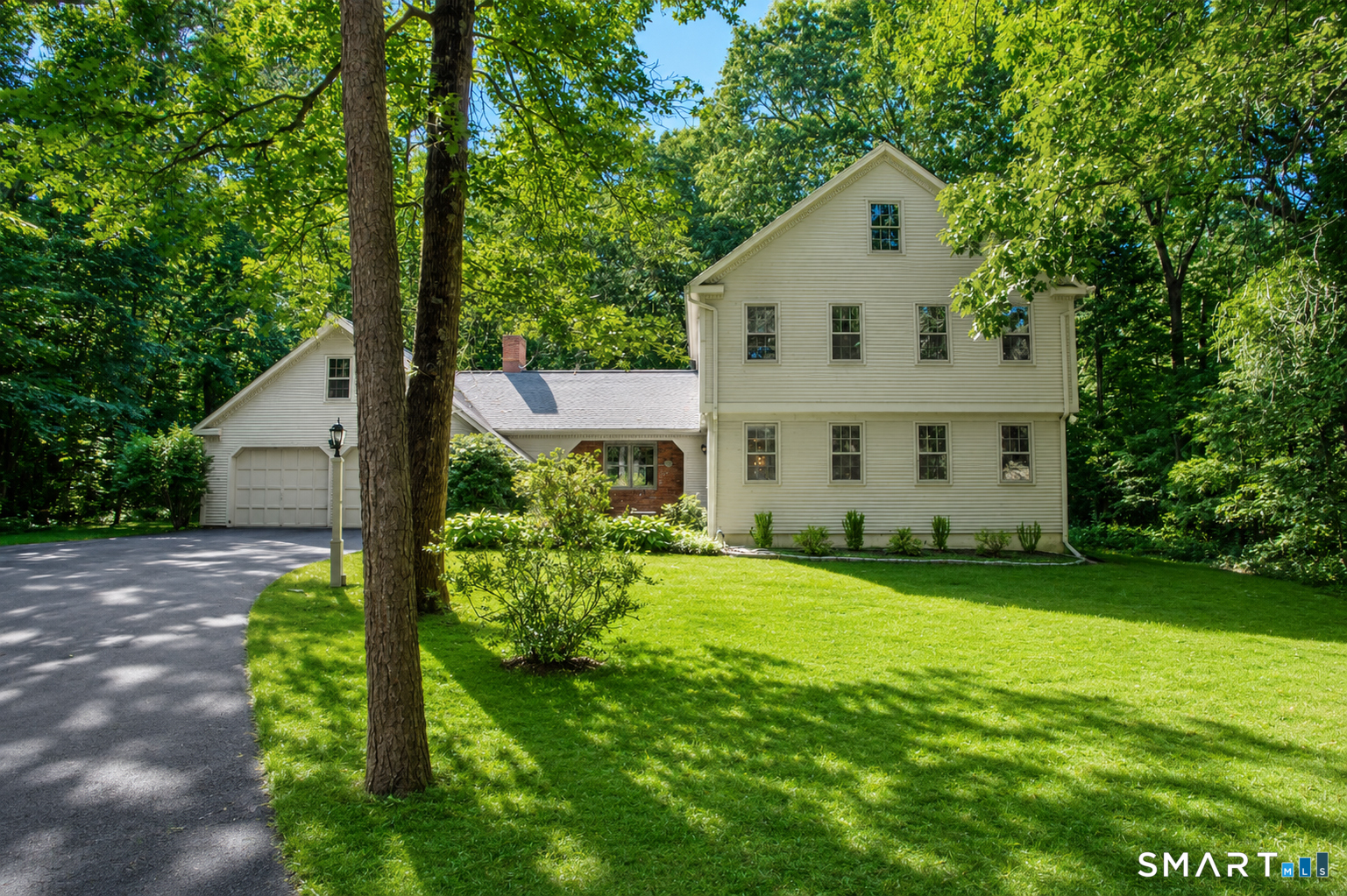 Featured Listing Photo