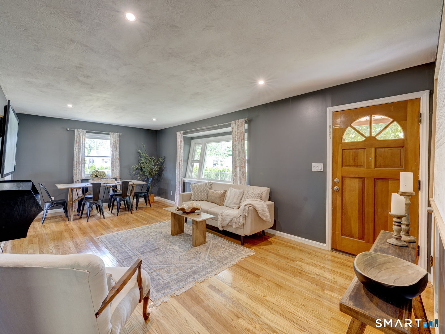 Homes for sale in Windsor Locks, CT | 63 Darien Dr, Windsor Locks, CT 06096 | MLS# 24183451