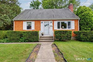 17 Newfield Street