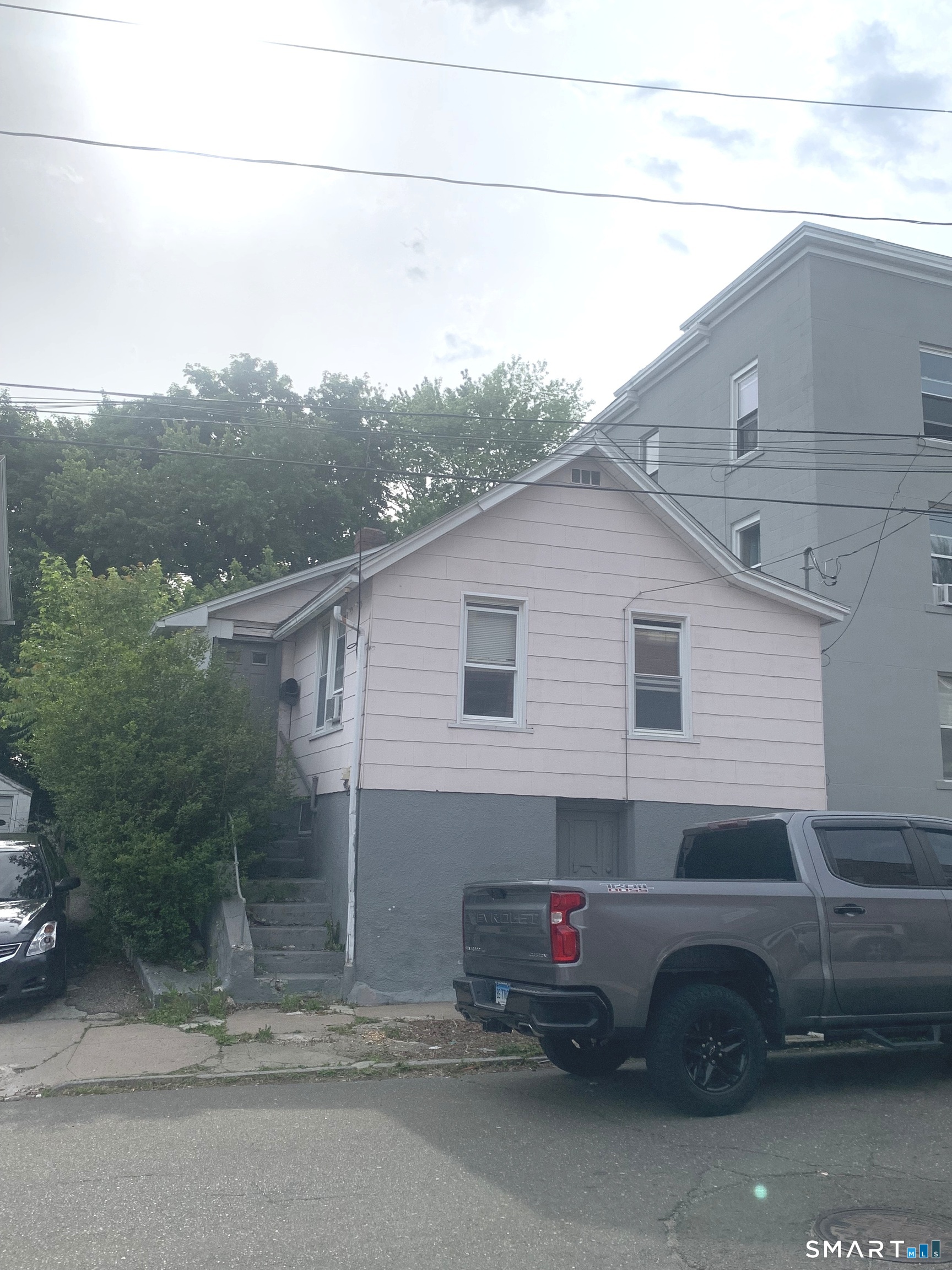 Featured Listing Photo