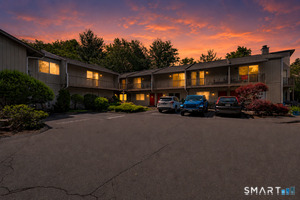 100 Wolfpit Avenue, Unit 14