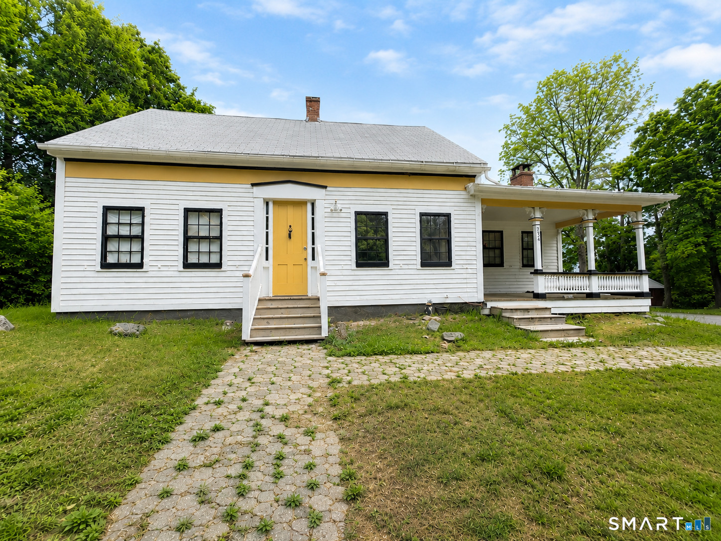 Homes for sale in Mansfield, CT | 934 Storrs Rd, Mansfield, CT 06268 | MLS# 24156415
