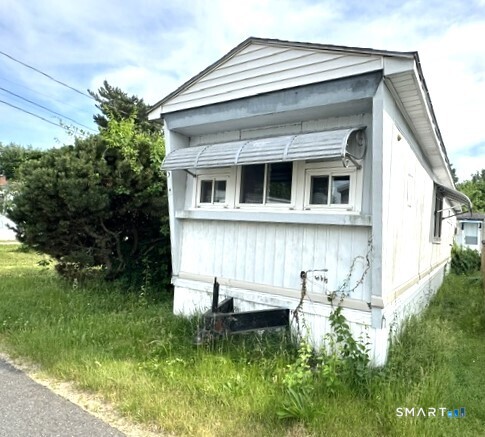 Homes for sale in South Windsor, CT | 9 Main St #9, South Windsor, CT 06074 | MLS# 24182391