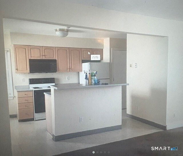 156 Greenwich Avenue, Greenwich, Connecticut photo 1