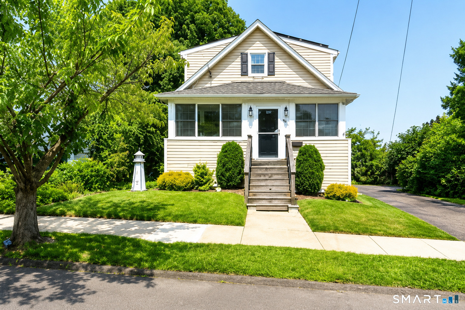 93 Fairview Avenue