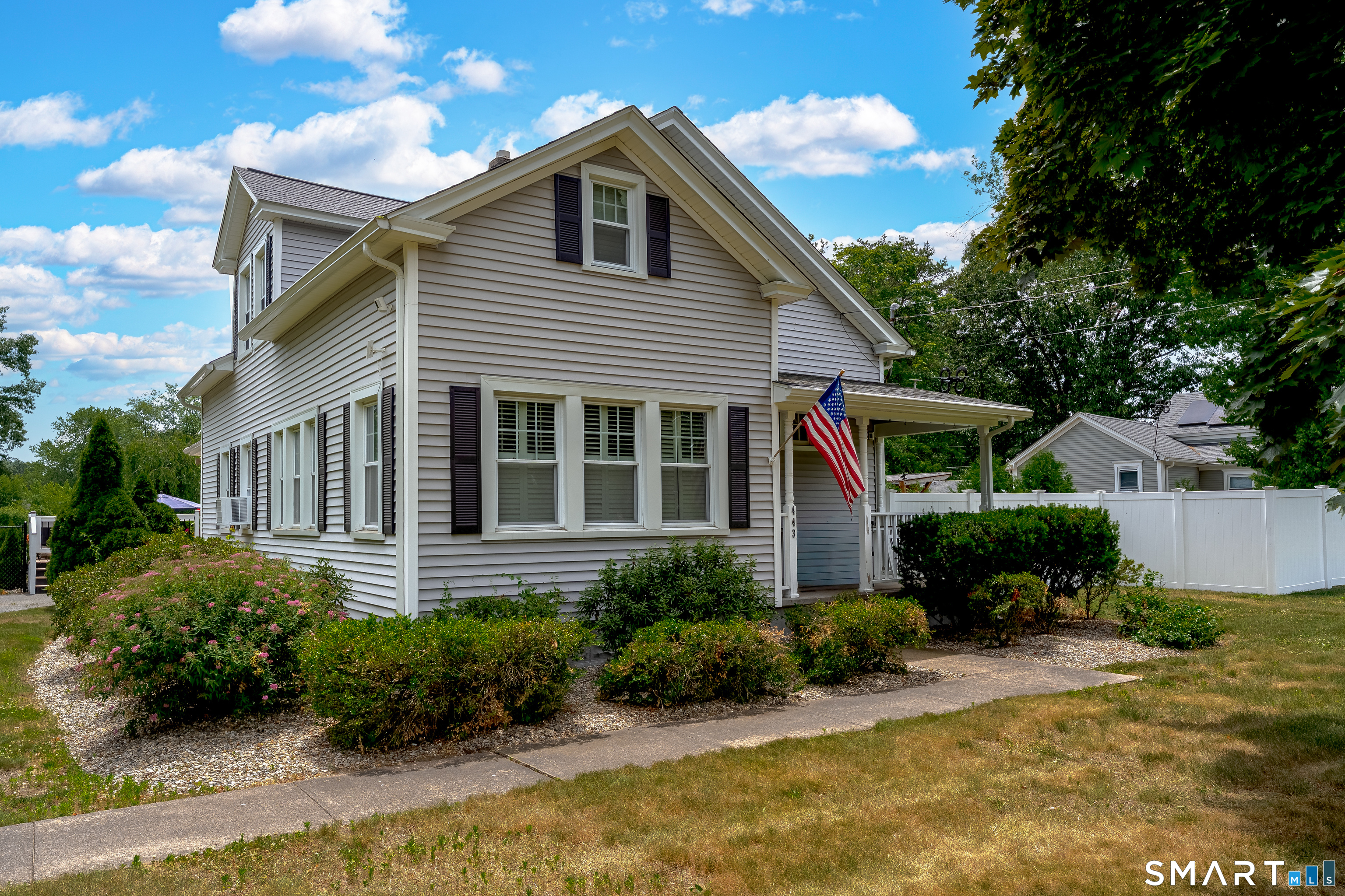 Homes for sale in Windsor Locks, CT | 443 North St, Windsor Locks, CT 06096 | MLS# 24183515