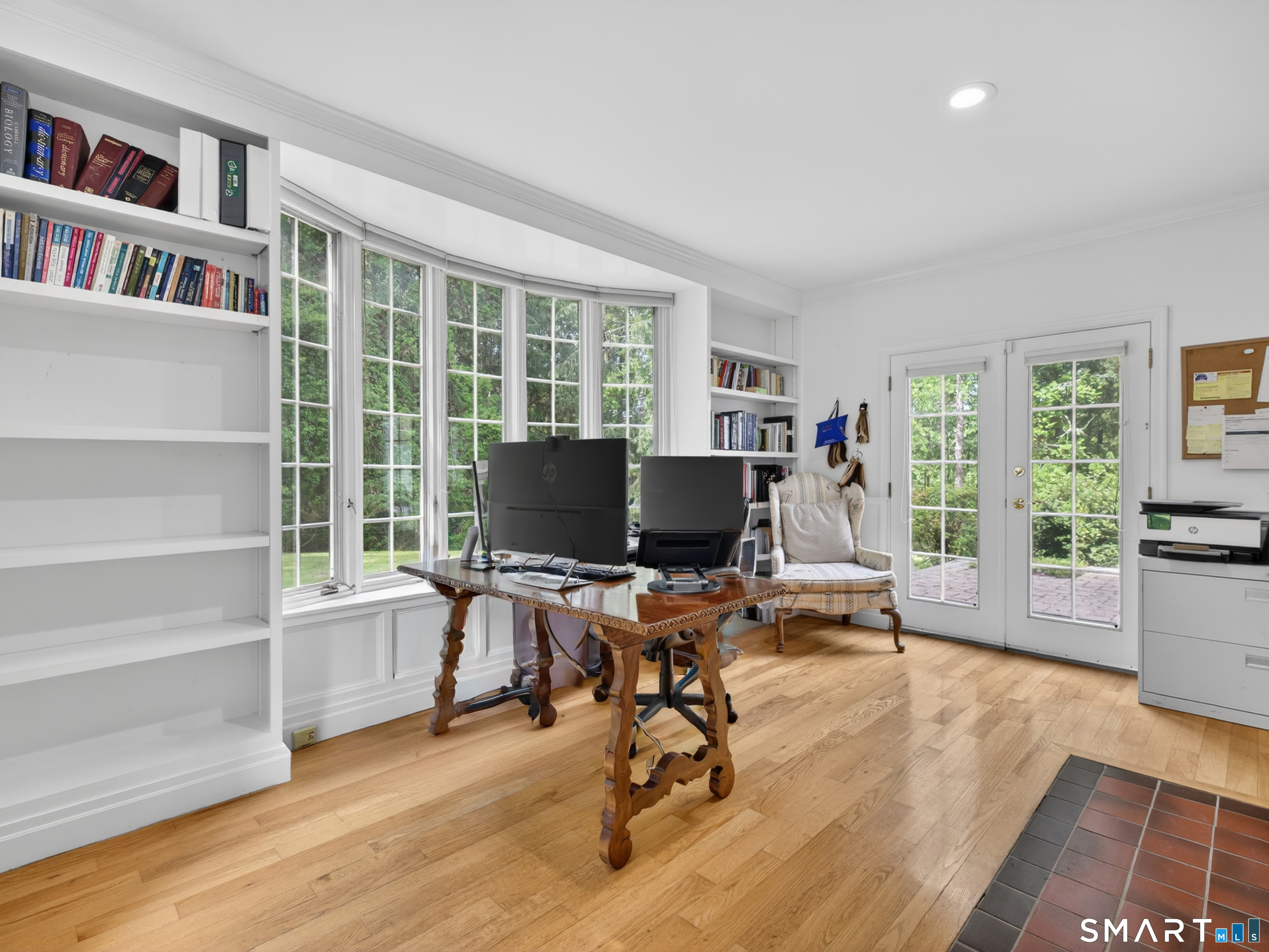 2 Larchwood Lane photo 19