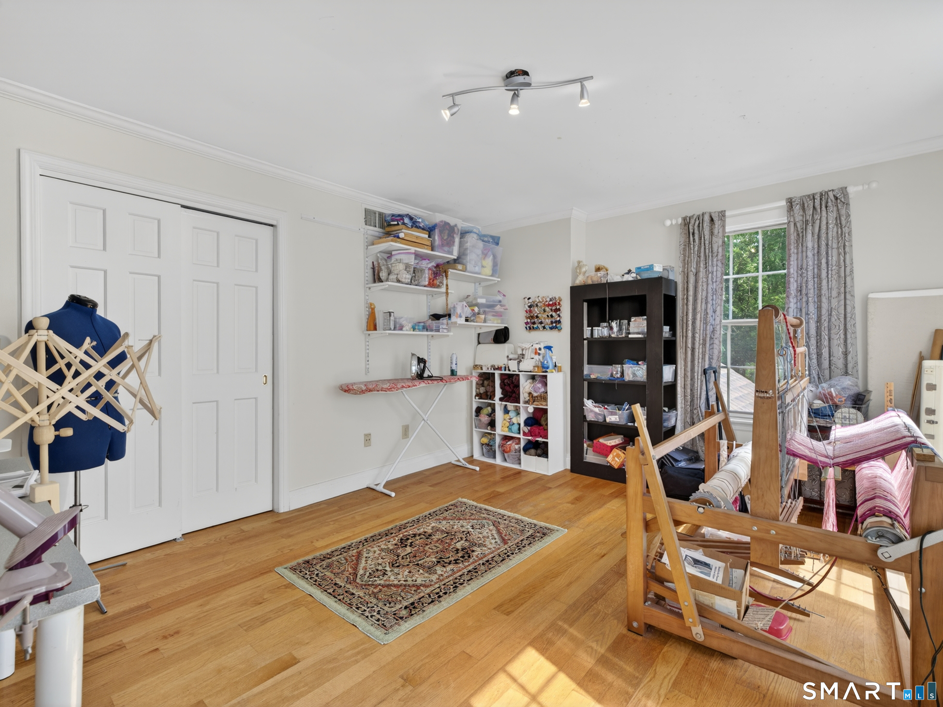 2 Larchwood Lane photo 28
