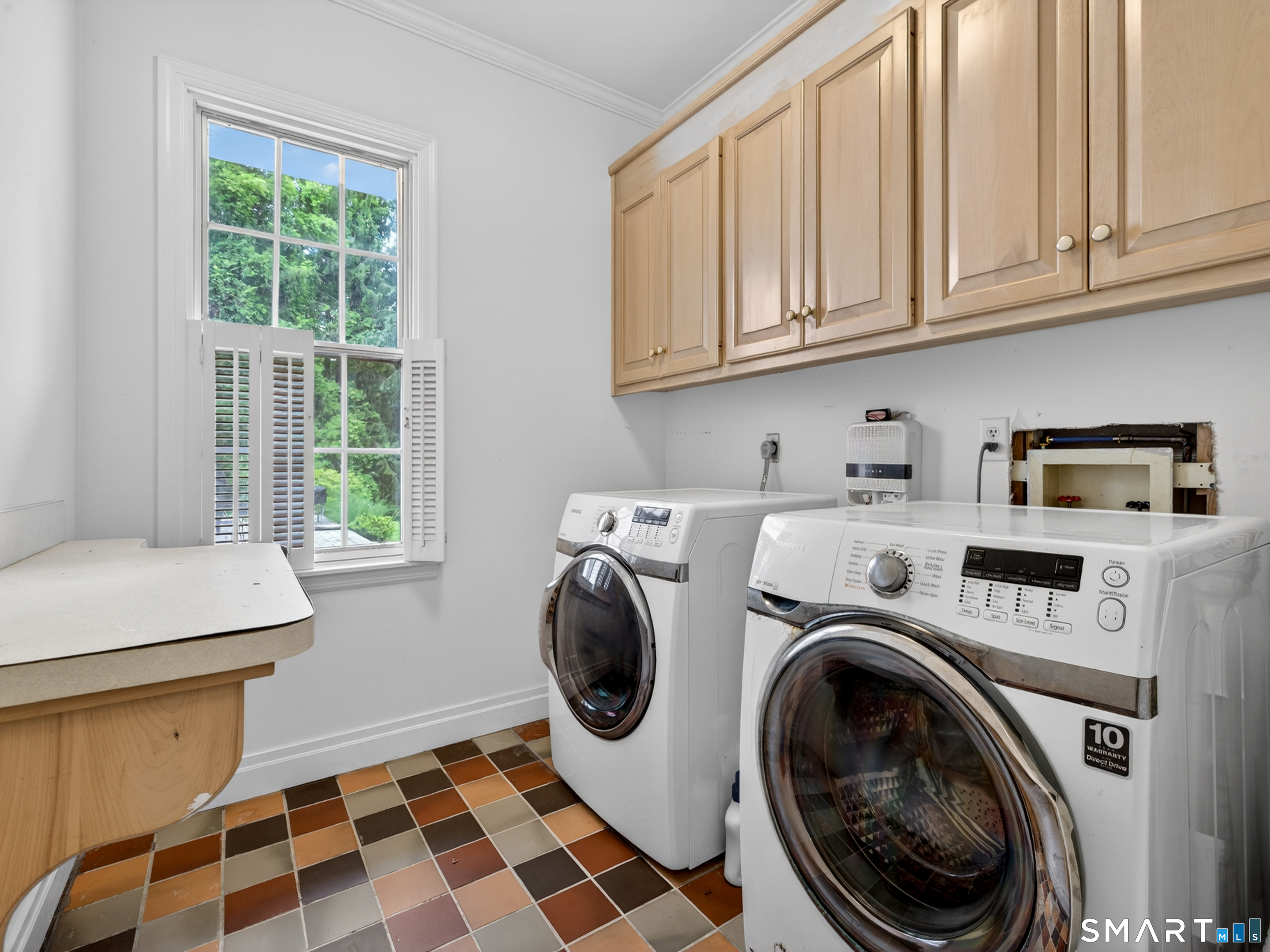 2 Larchwood Lane photo 35