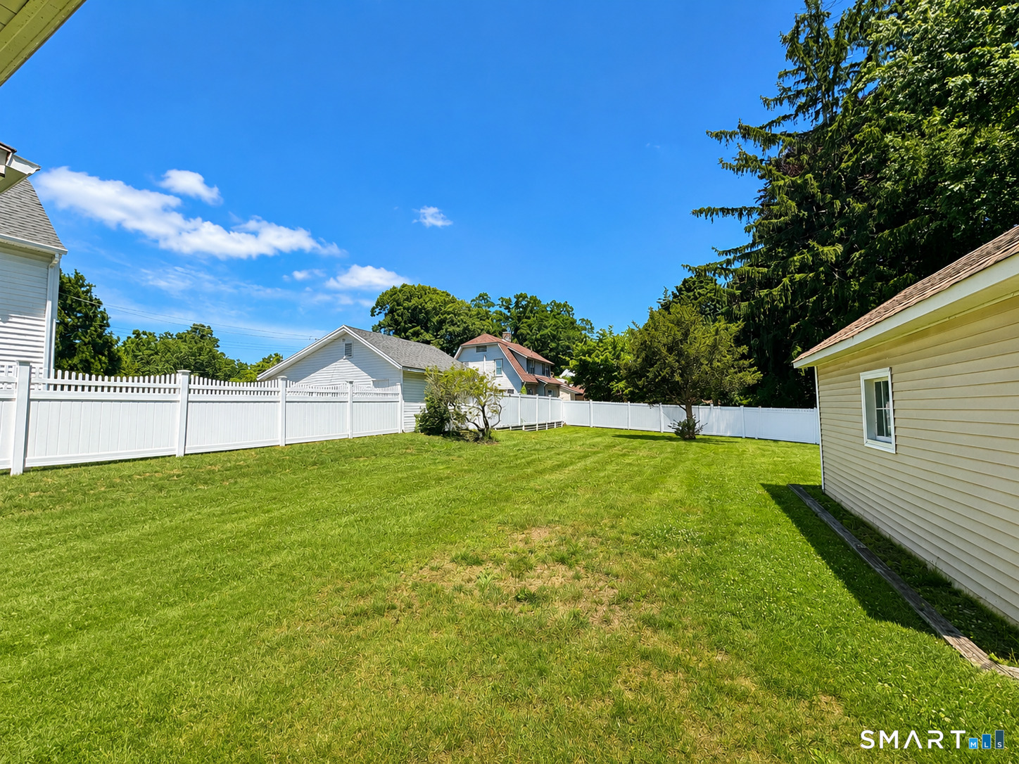 Homes for sale in North Haven, CT | 195 Montowese Ave, North Haven, CT 06473 | MLS# 24184236
