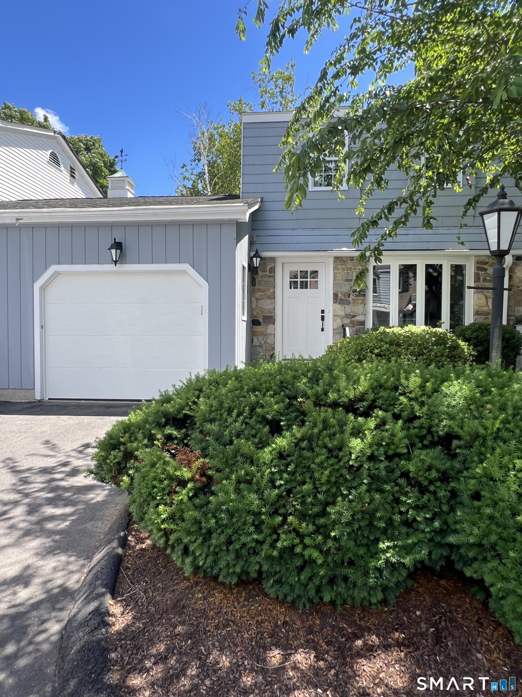 Homes for sale in Stratford, CT | 108 Jamestown Rd #108, Stratford, CT 06614 | MLS# 24184471