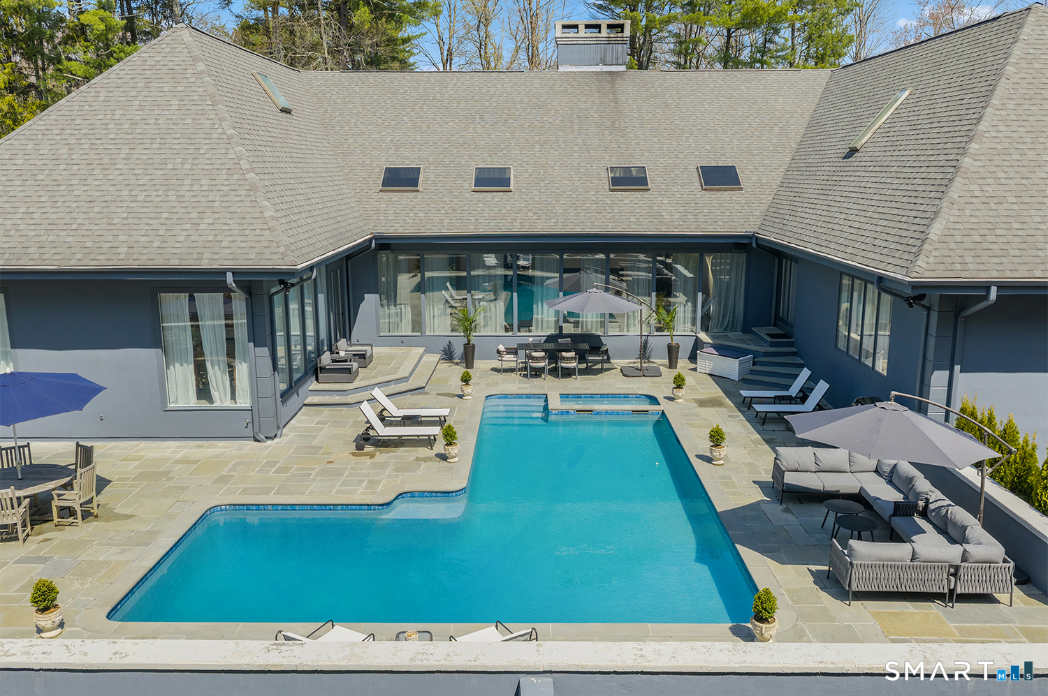 294 East Middle Patent Road, Stamford, Connecticut photo 2