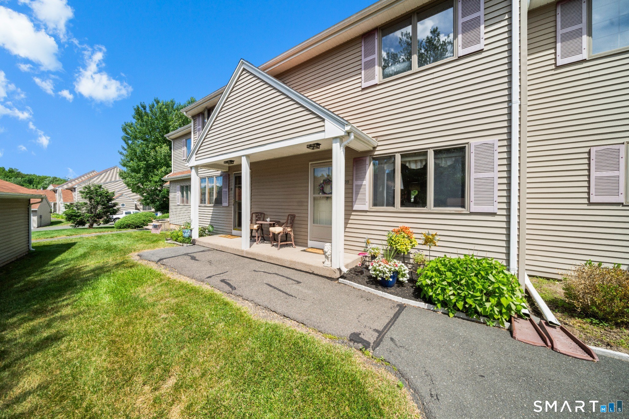 Homes for sale in Windsor Locks, CT | 20 Partridge Ct #20, Windsor Locks, CT 06096 | MLS# 24184663