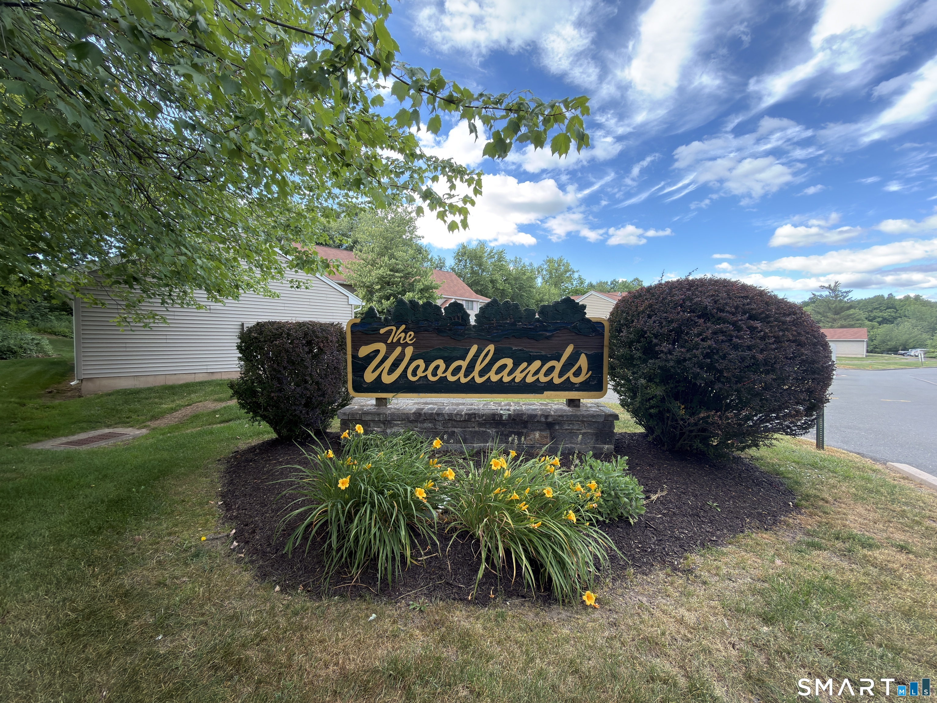 Homes for sale in Windsor Locks, CT | 20 Partridge Ct #20, Windsor Locks, CT 06096 | MLS# 24184663