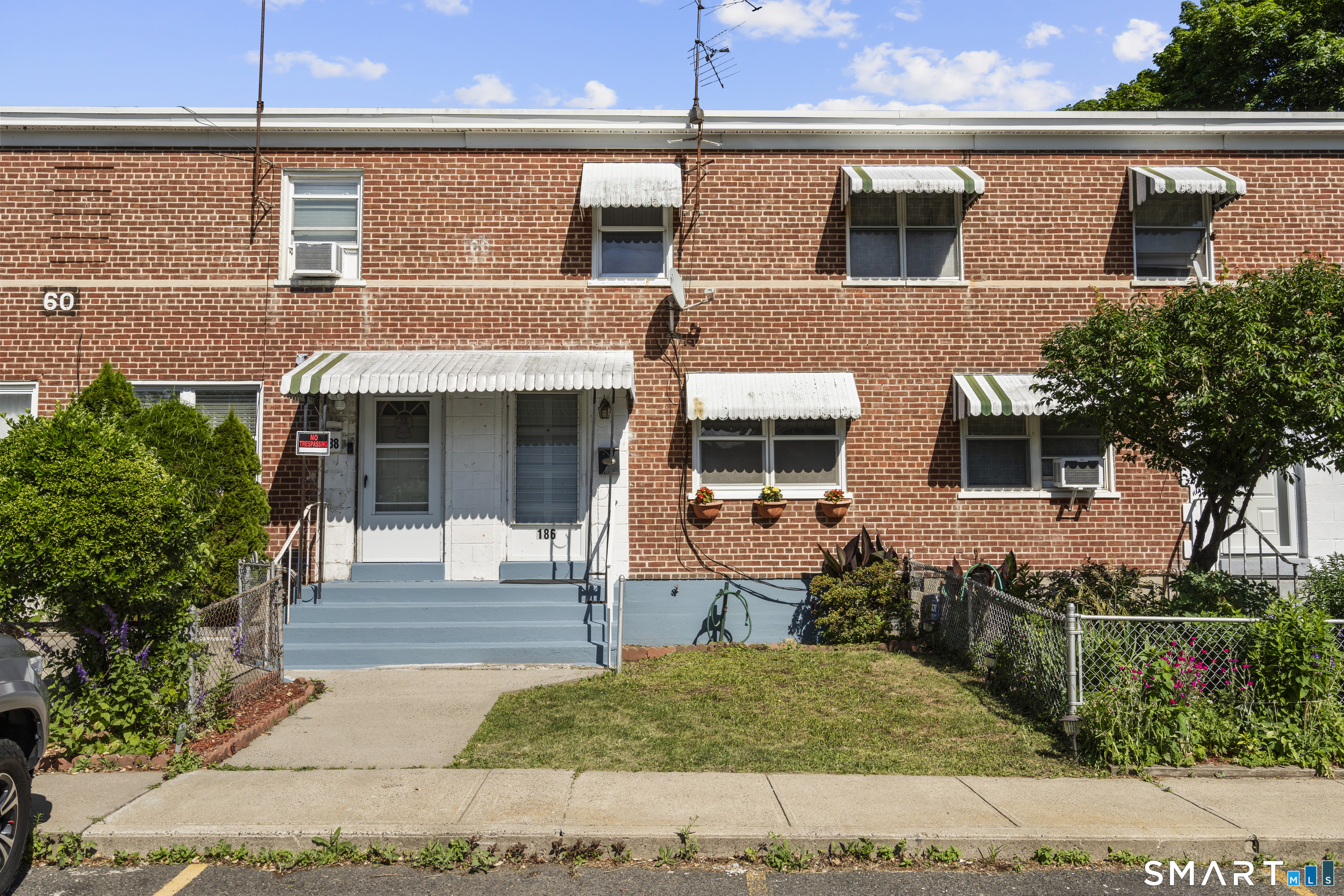 Homes for sale in Bridgeport, CT | 186 Court D Building 60, Bridgeport, CT 06610 | MLS# 24184879