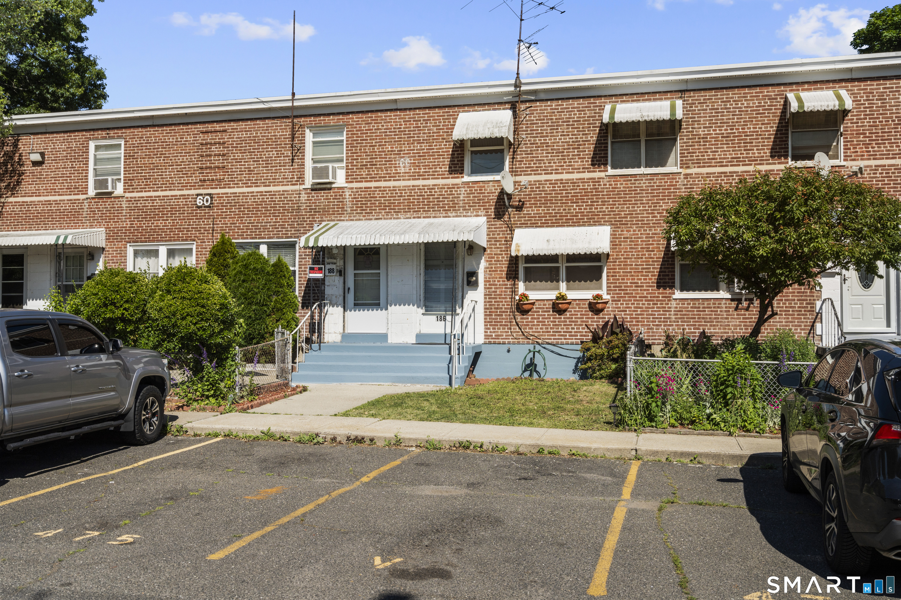 Homes for sale in Bridgeport, CT | 186 Court D Building 60, Bridgeport, CT 06610 | MLS# 24184879