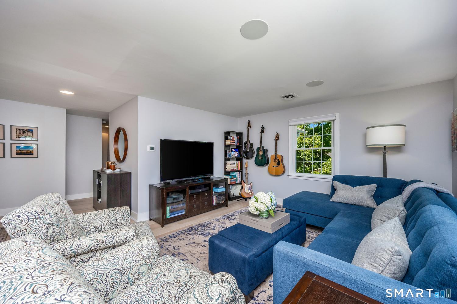 84 Heritage Hill Road, New Canaan, Connecticut photo 3