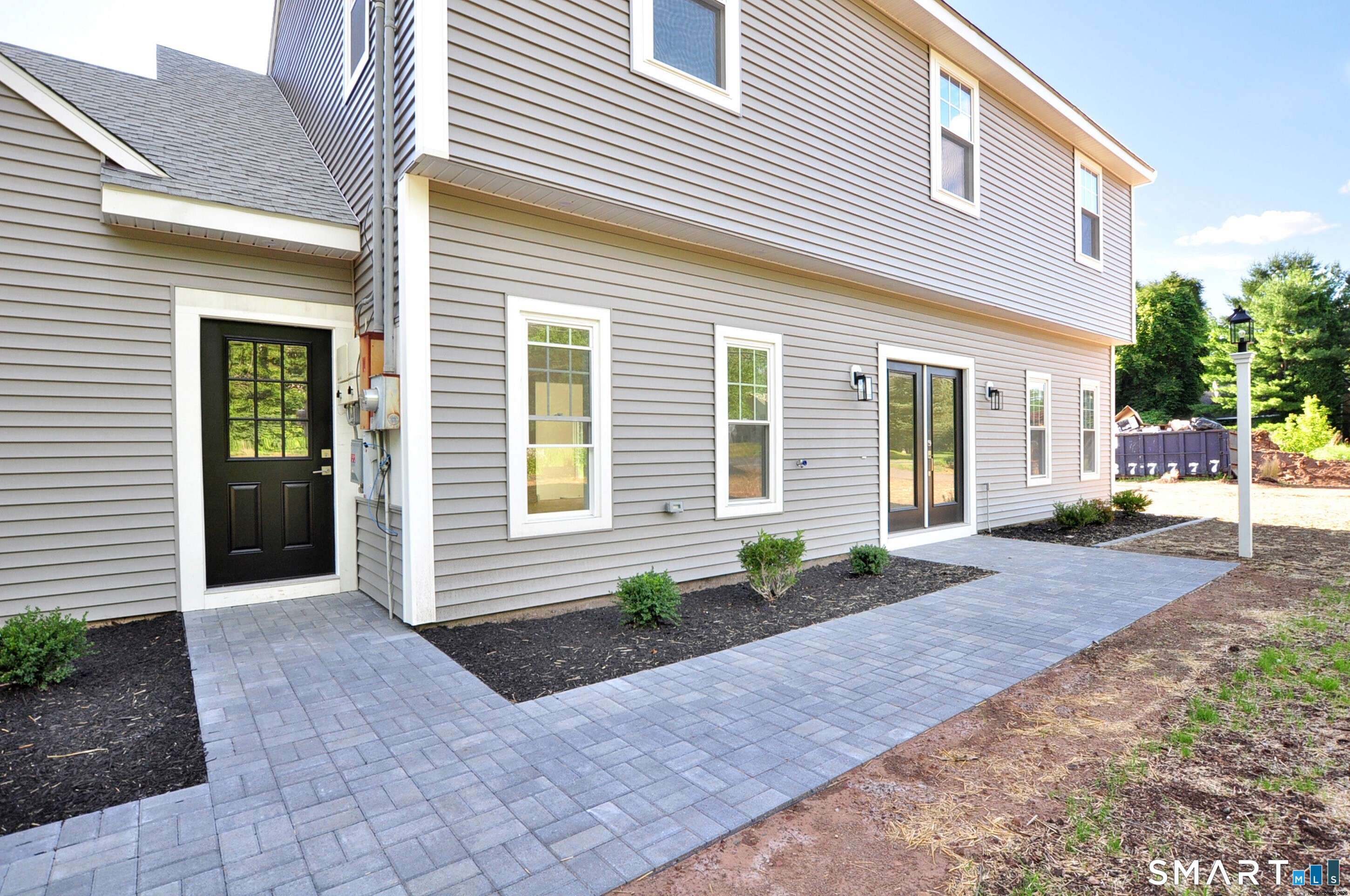3rd image of 398 Chamberlain Hwy, Berlin, CT 06037 | MLS# 24184035