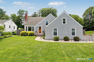 15 Scribner Avenue