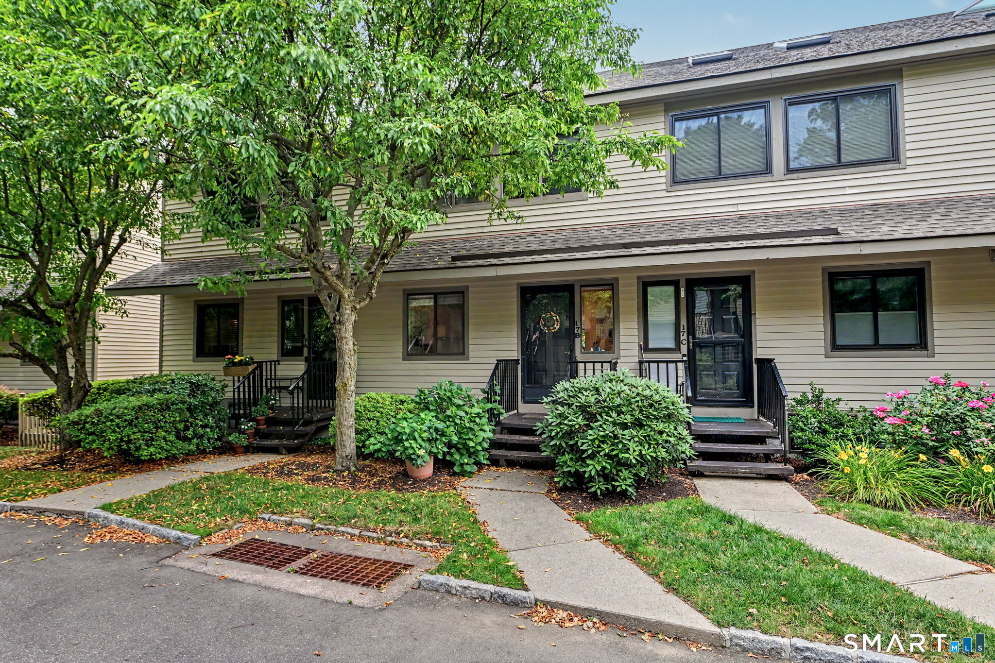 2435 Bedford Street, Stamford, Connecticut photo 3