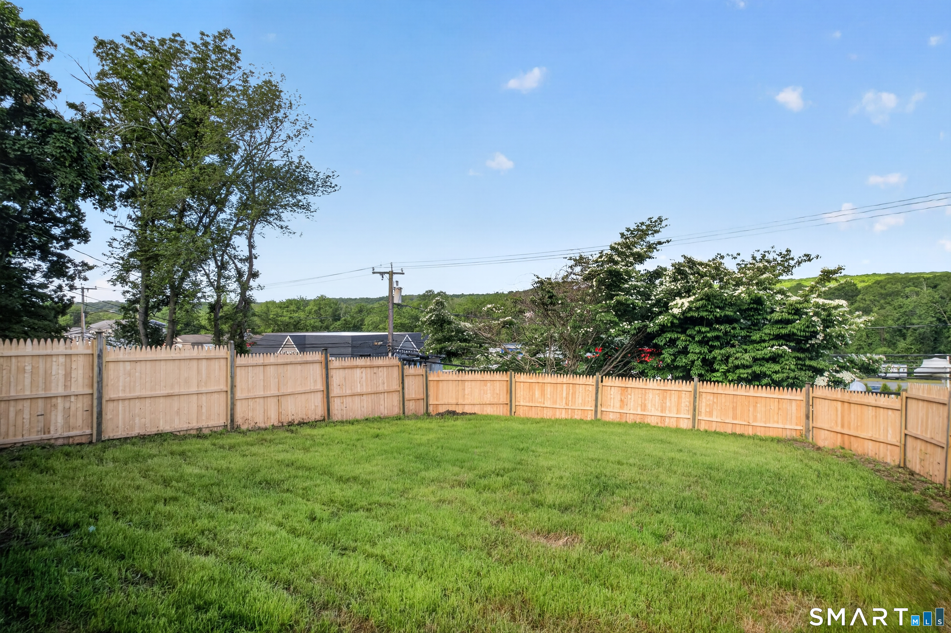 Homes for sale in East Lyme, CT | 205 Flanders Rd, East Lyme, CT 06357 | MLS# 24185104
