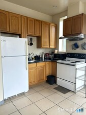 Eat-In kitchen