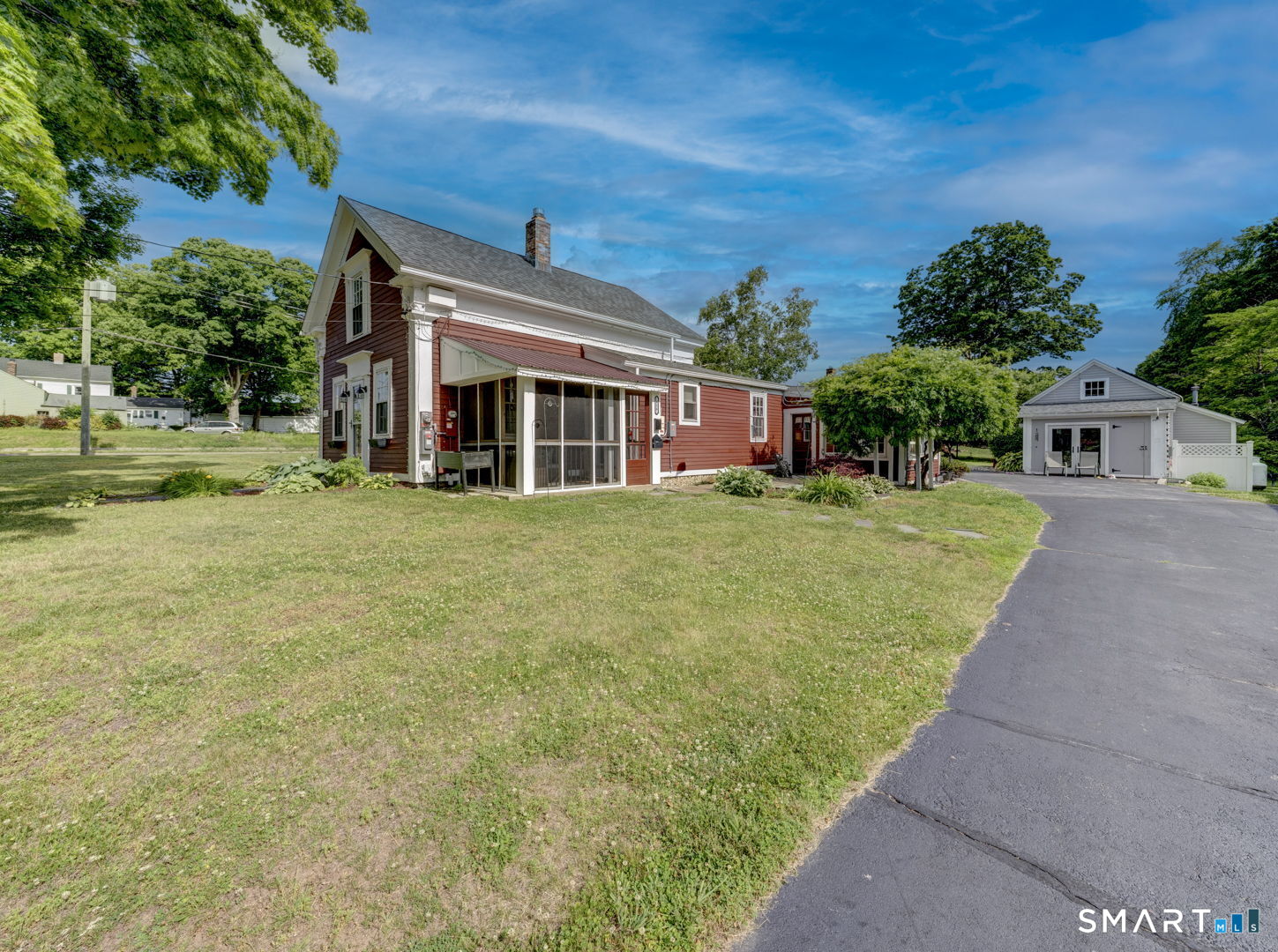 Homes for sale in Manchester, CT | 436 Middle Tpke E, Manchester, CT 06040 | MLS# 24182477