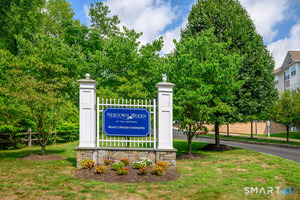 832 Brookside Court, Unit 832