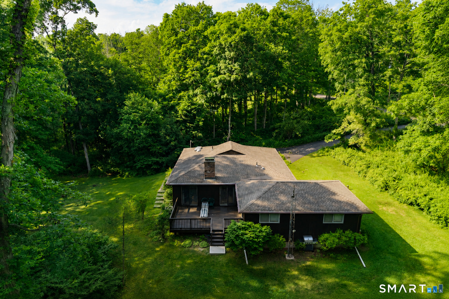 Homes for sale in Guilford, CT | 704 Towner Swamp Rd, Guilford, CT 06437 | MLS# 24185325