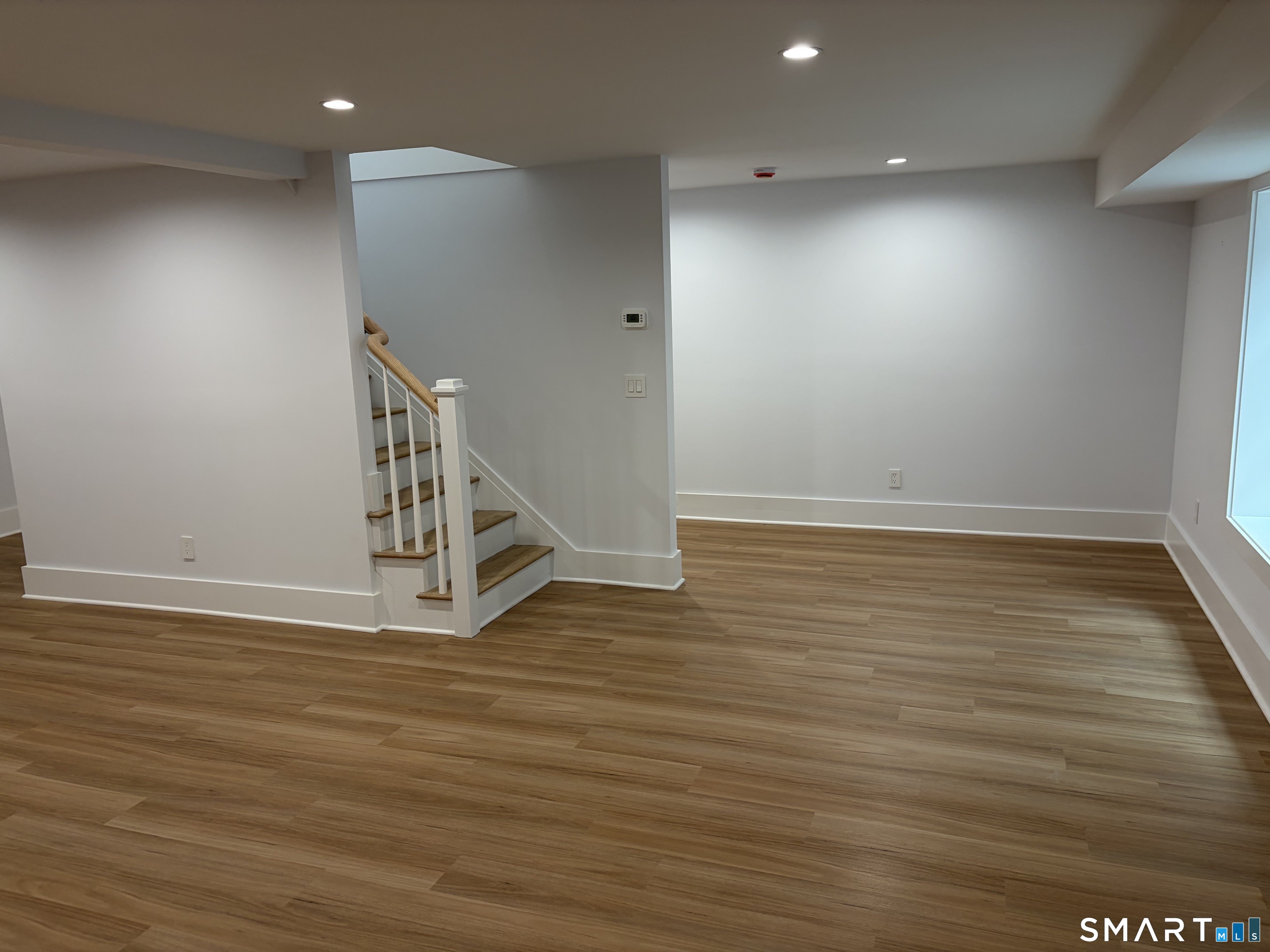 145 River Street photo 6