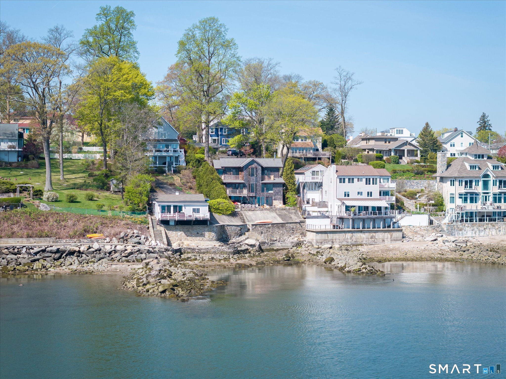 64 Ocean Drive East, Stamford, Connecticut photo 4