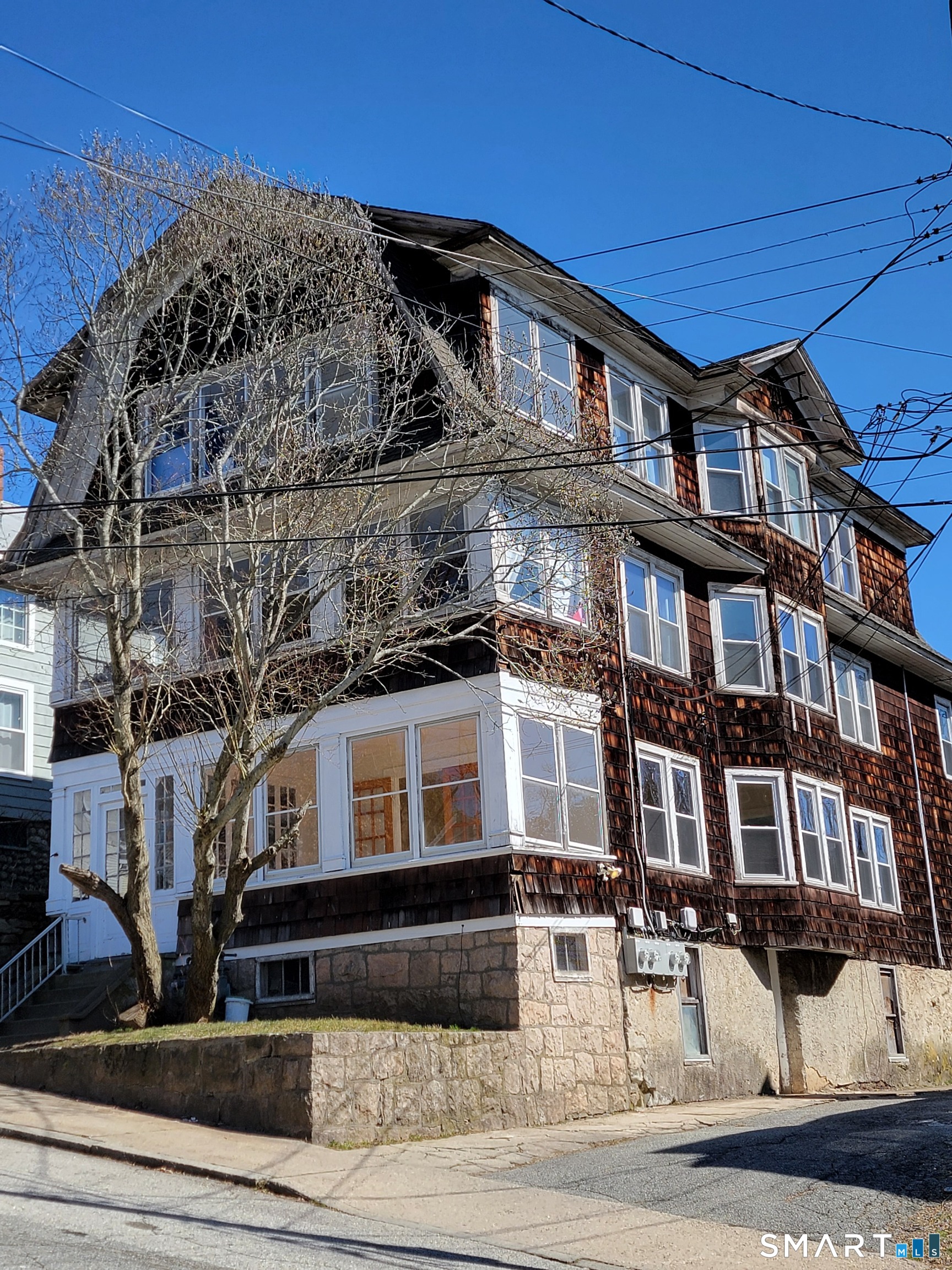 15 Bragaw Street