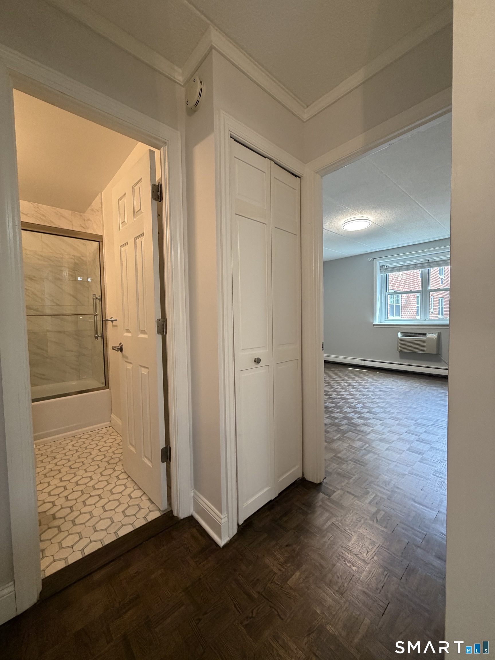 27 Northill Street, Stamford, Connecticut photo 5