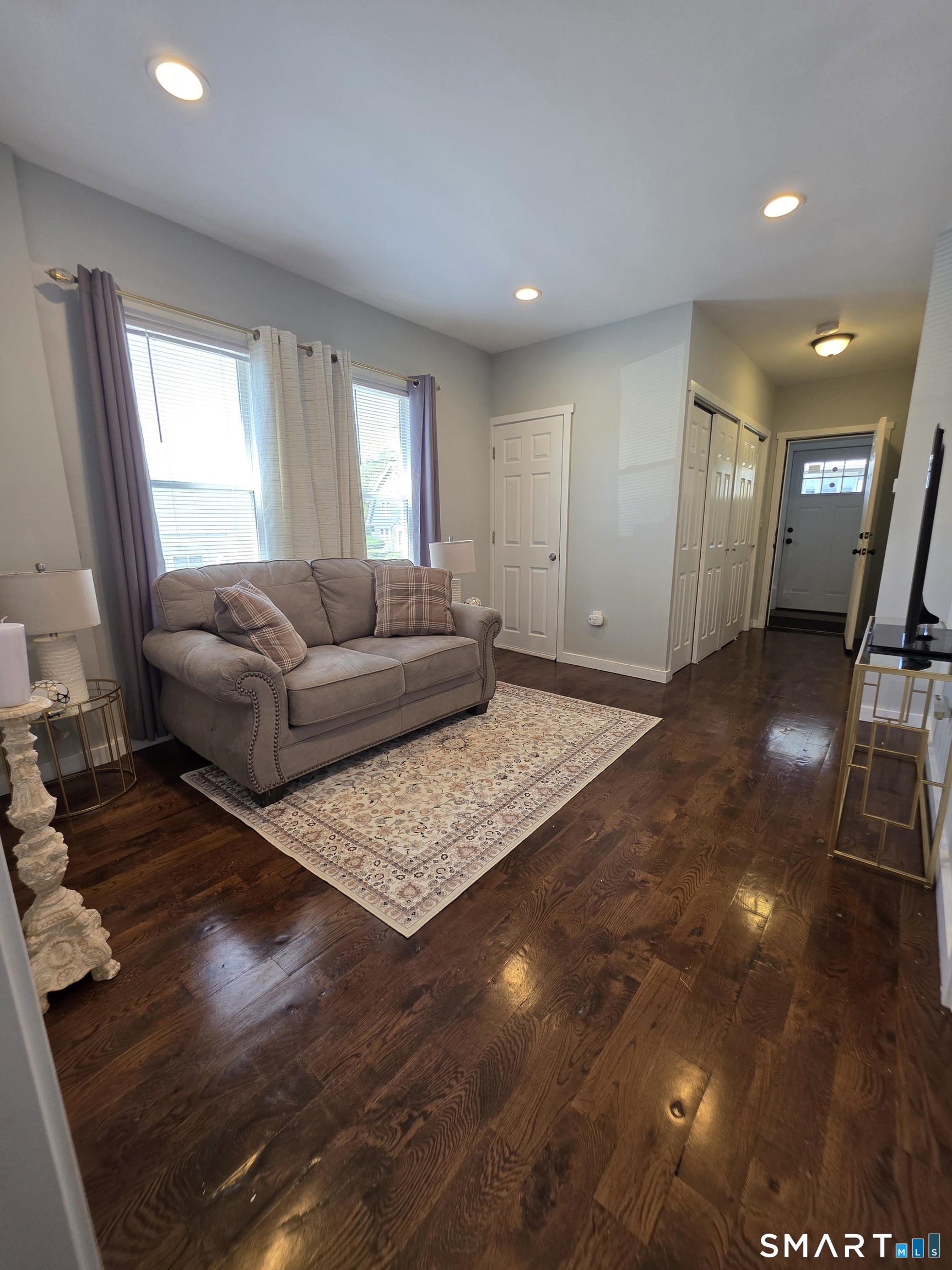 Homes for sale in Stratford, CT | 62 Saint Michaels Ave, Stratford, CT 06614 | MLS# 24156619