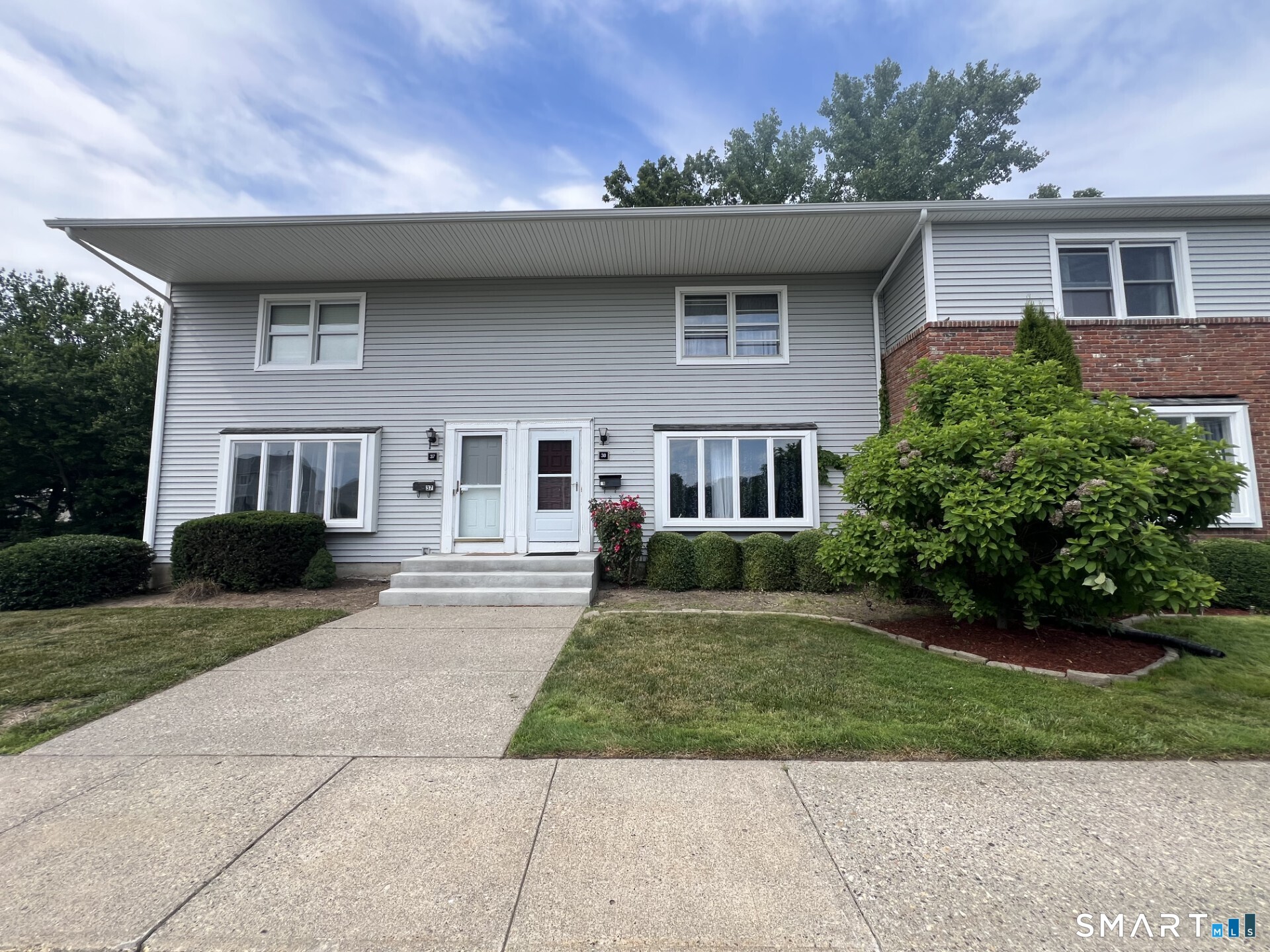Homes for sale in Milford, CT | 38 Carriage Path N #38, Milford, CT 06460 | MLS# 24185412