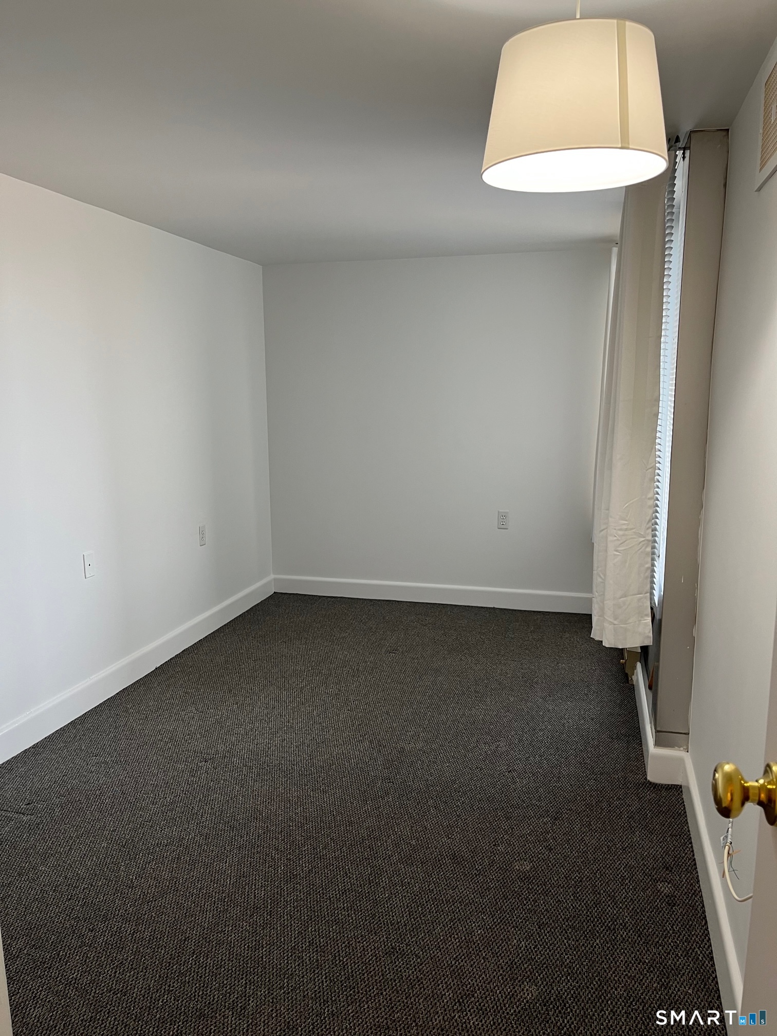 60 Strawberry Hill Avenue, Stamford, Connecticut photo 2