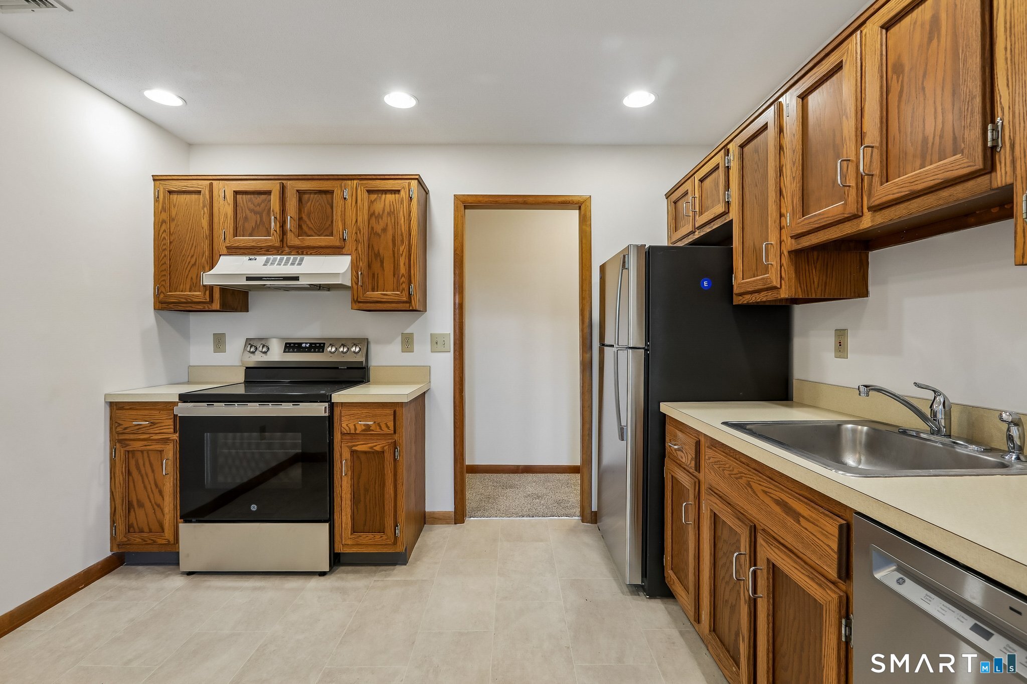 Homes for sale in Danbury, CT | 166 Old Brookfield Rd #17A4, Danbury, CT 06811 | MLS# 24185843