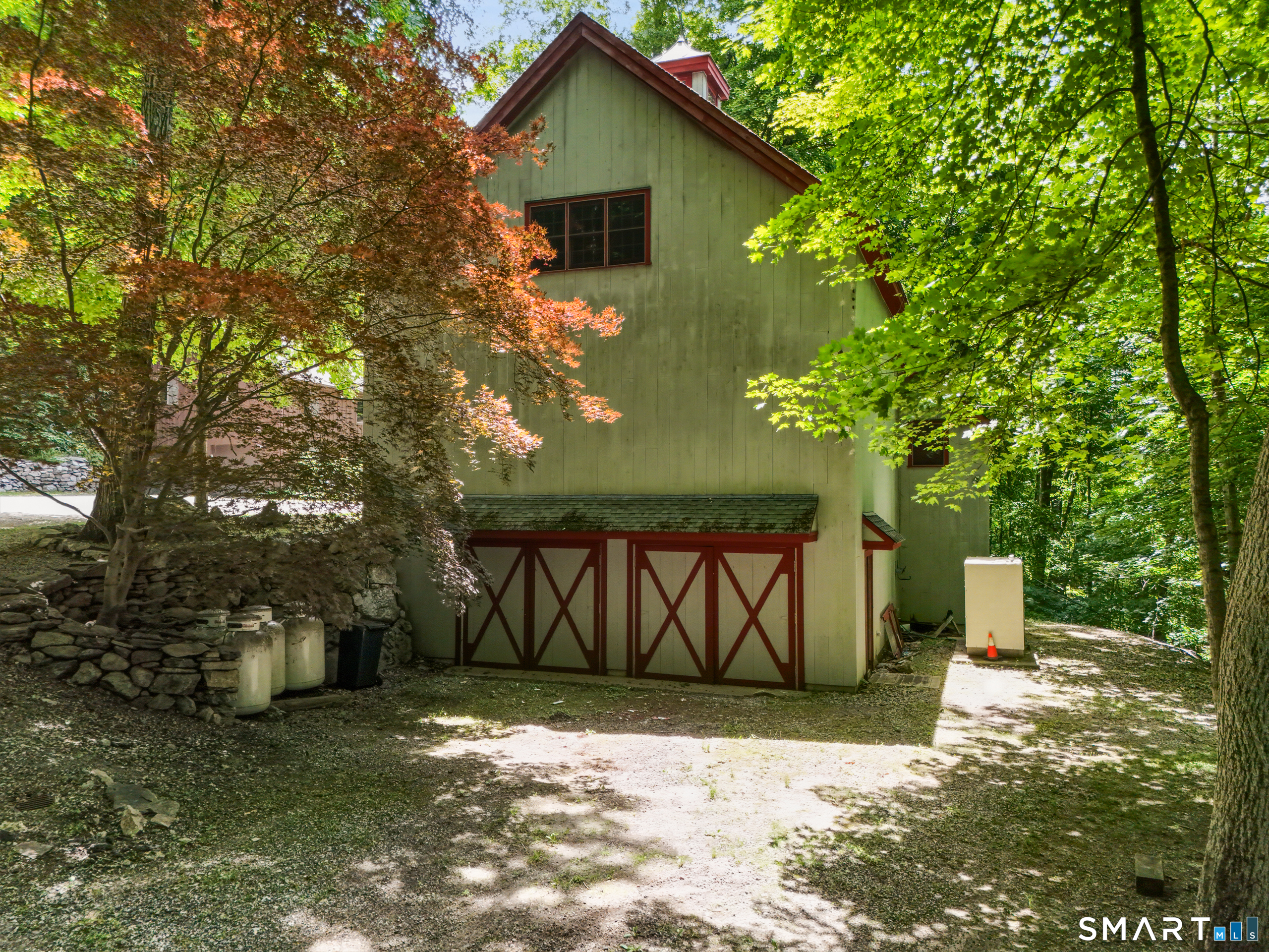 Homes for sale in Weston, CT | 5 Newtown Turnpike, Weston, CT 06883 | MLS# 24162524