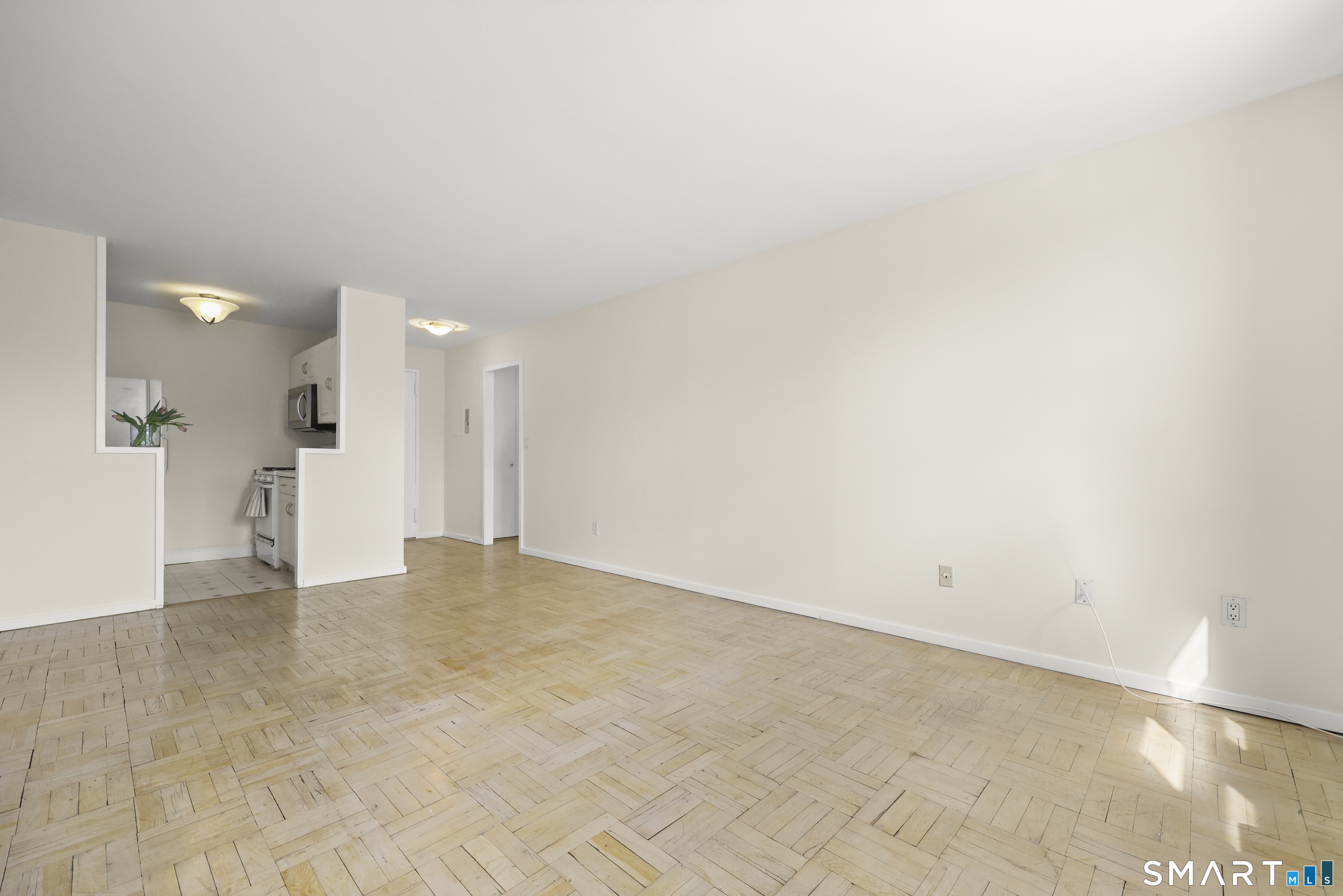 Homes for sale in Stamford, CT | 140 Grove St #4G, Stamford, CT 06901 | MLS# 24186081