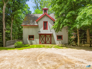 5 Newtown Turnpike